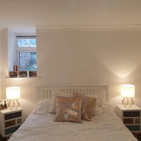 Cozy Muswell Hill 1-Bedroom Flat Londra Esterno foto