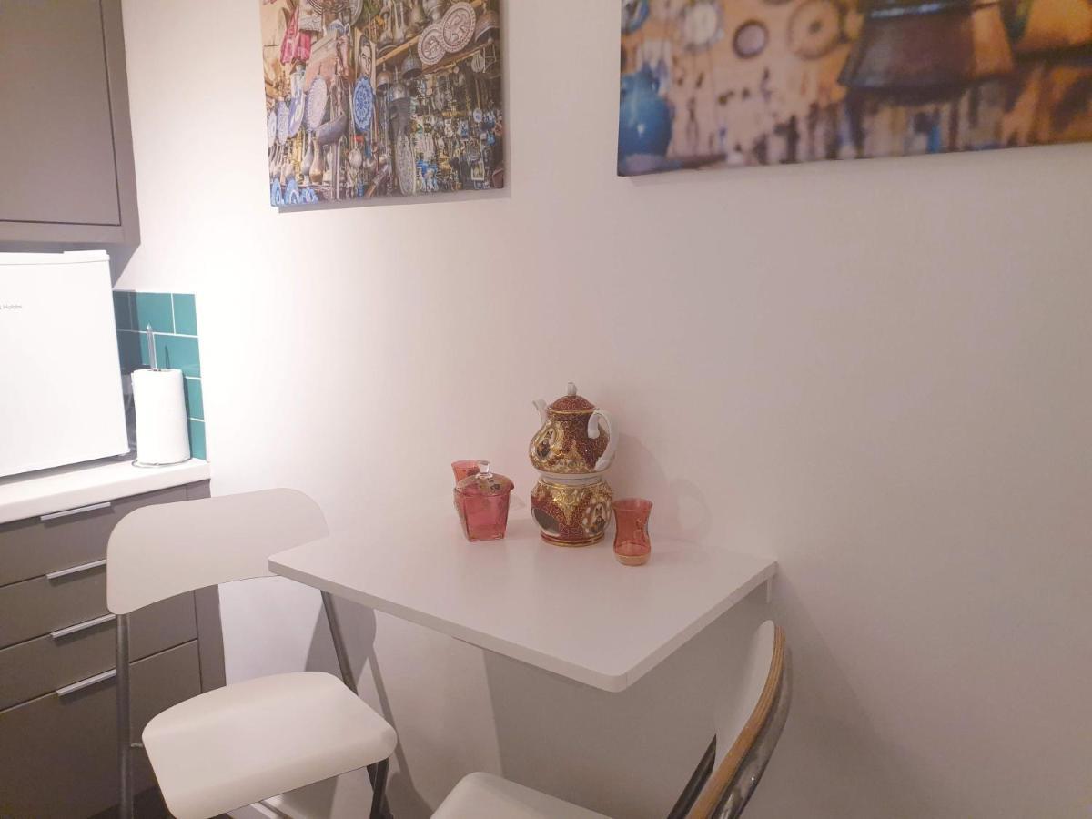 Cozy Muswell Hill 1-Bedroom Flat Londra Esterno foto
